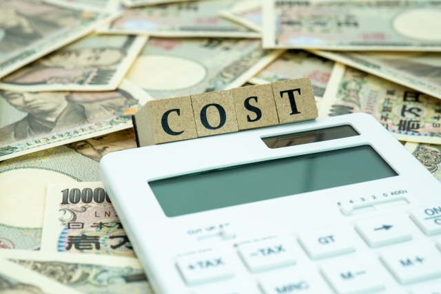 なぜ外壁塗装は高く感じるのか